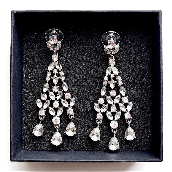 Glamour Jewelry - Quartz Crystal Chandelier Silver 2.75” Dangly Drop Straight Post Earrings NIB